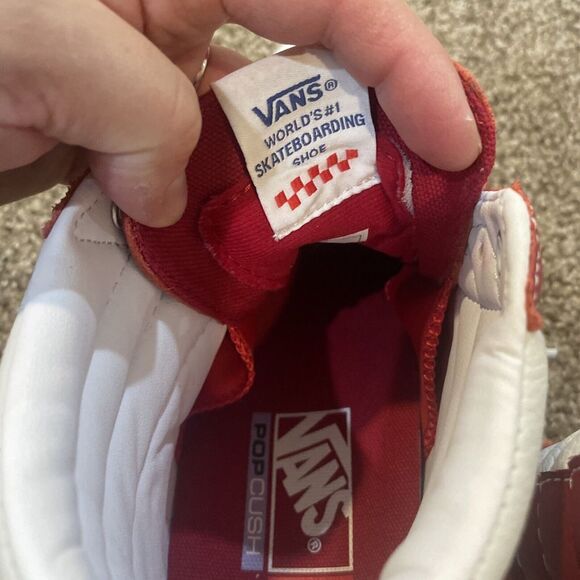 VANS Sk8-Hi Skate Chili Pepper Skater Sneaker Red With Black EUC Size 9 - Picture 9 of 10